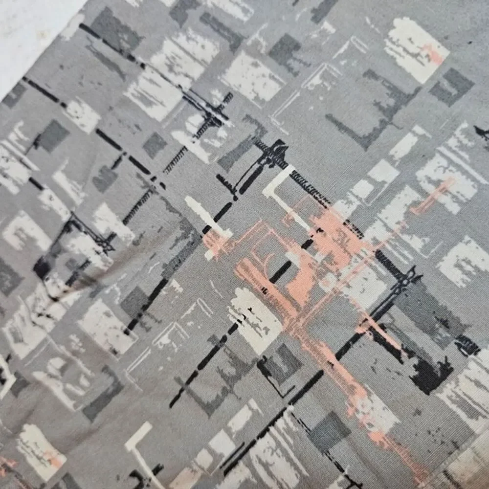 Retro Abstract Fabric Remnant – 28